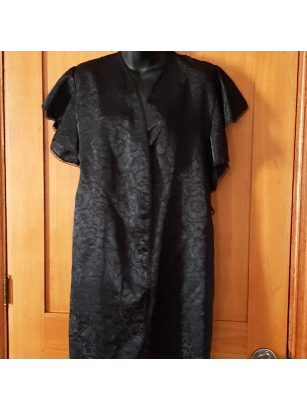 Black short Design With lace Komono Size S